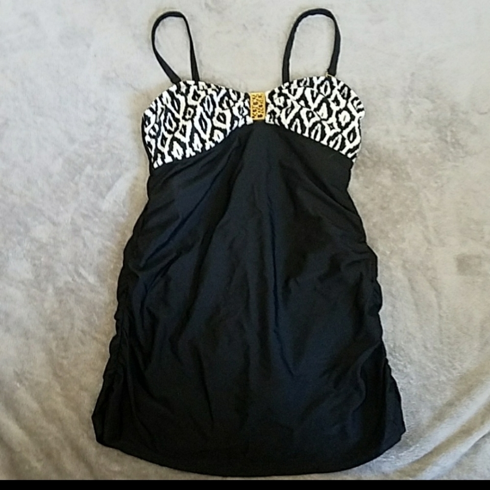 Catalina slimming swimdress